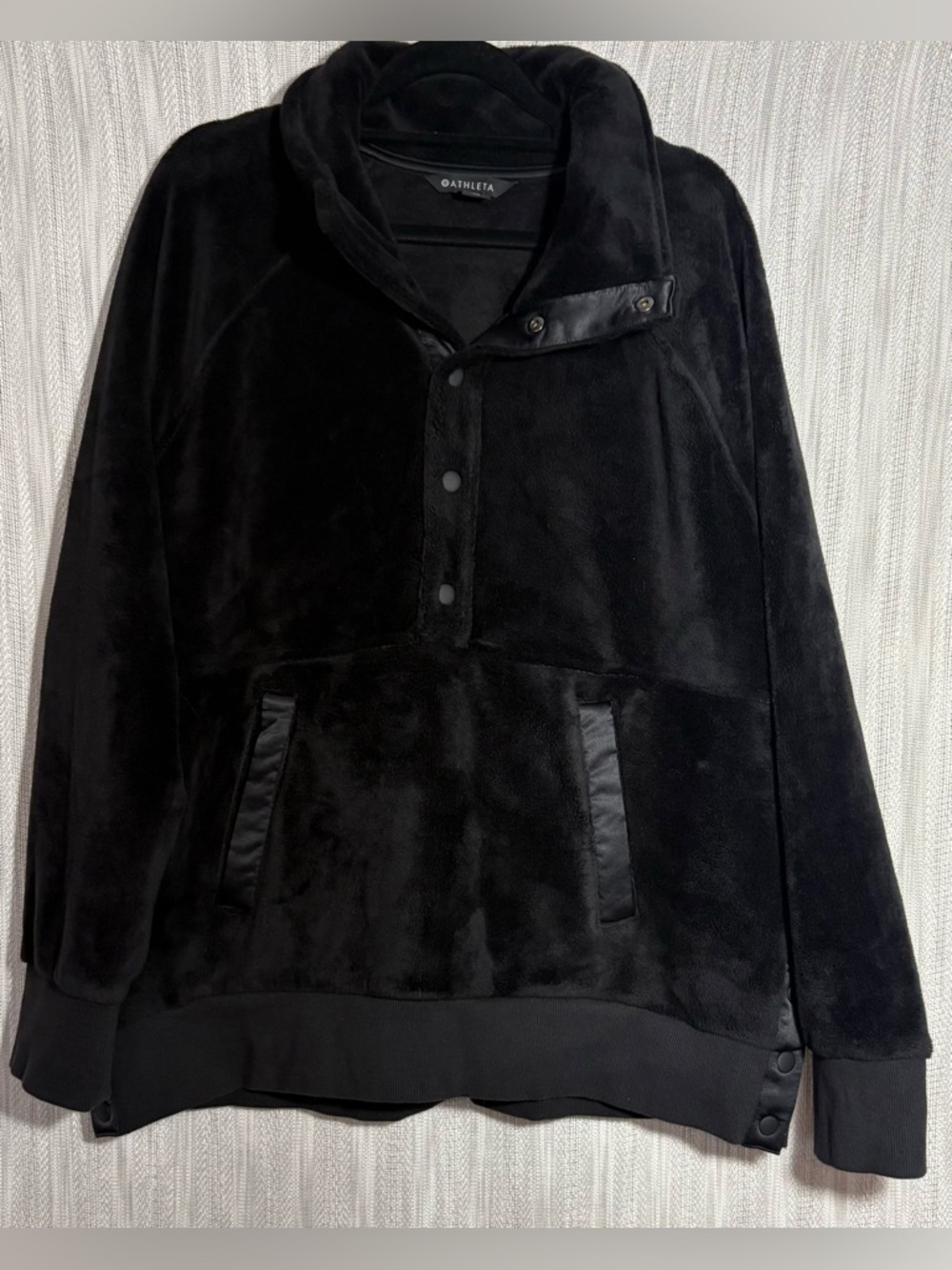 Athleta Cozy Karma Recover Snap Black Cozy Pullover